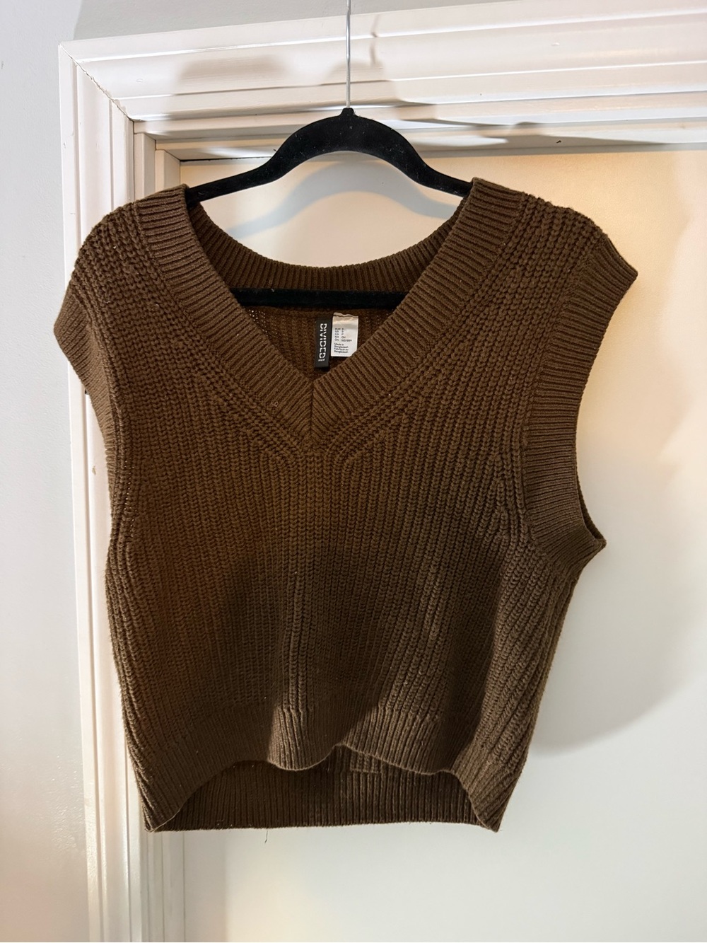 H&M Brown V-Neck Knit Sweater Vest
